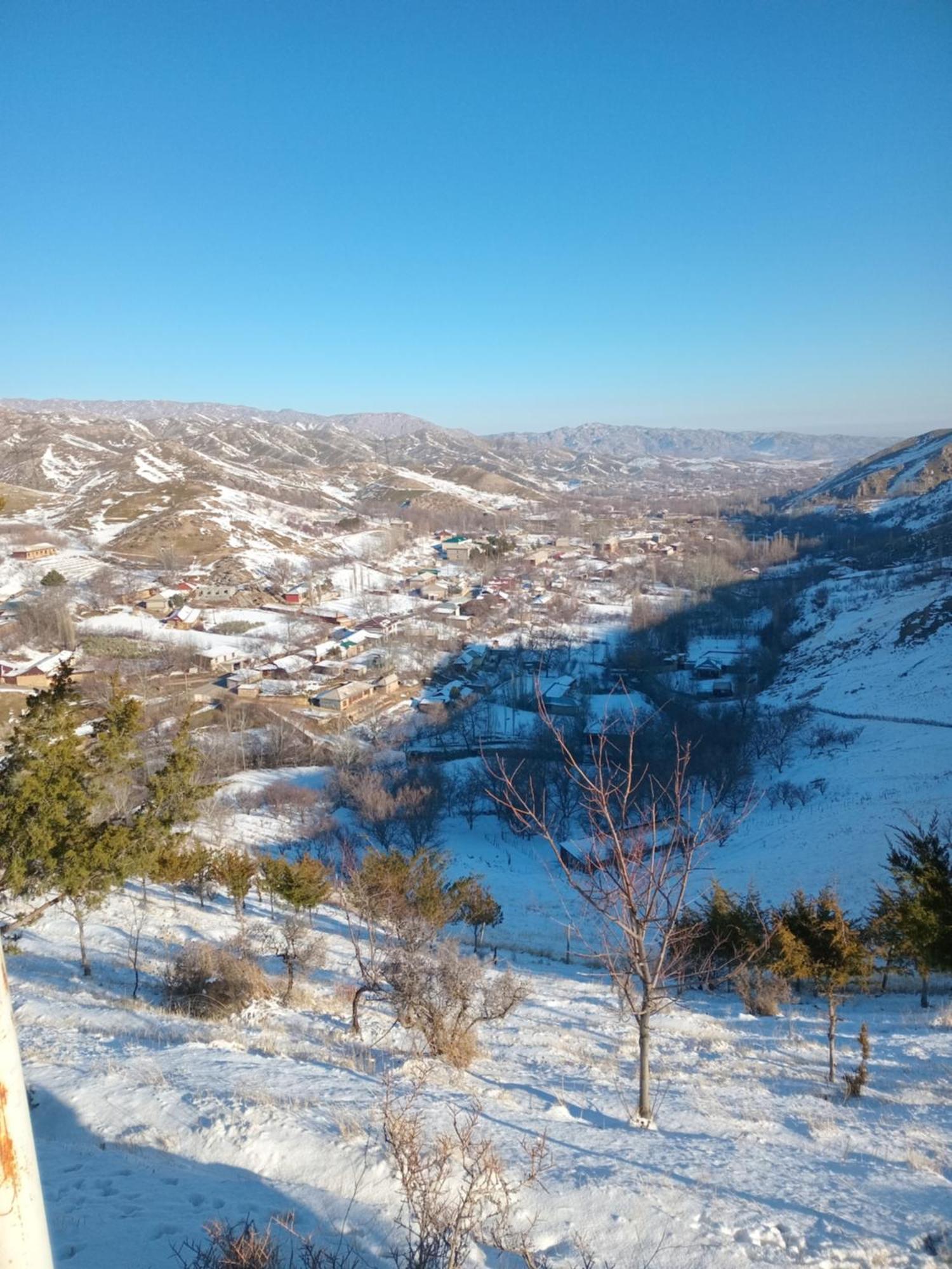 Spring Family Guest House Tersak Екстер'єр фото