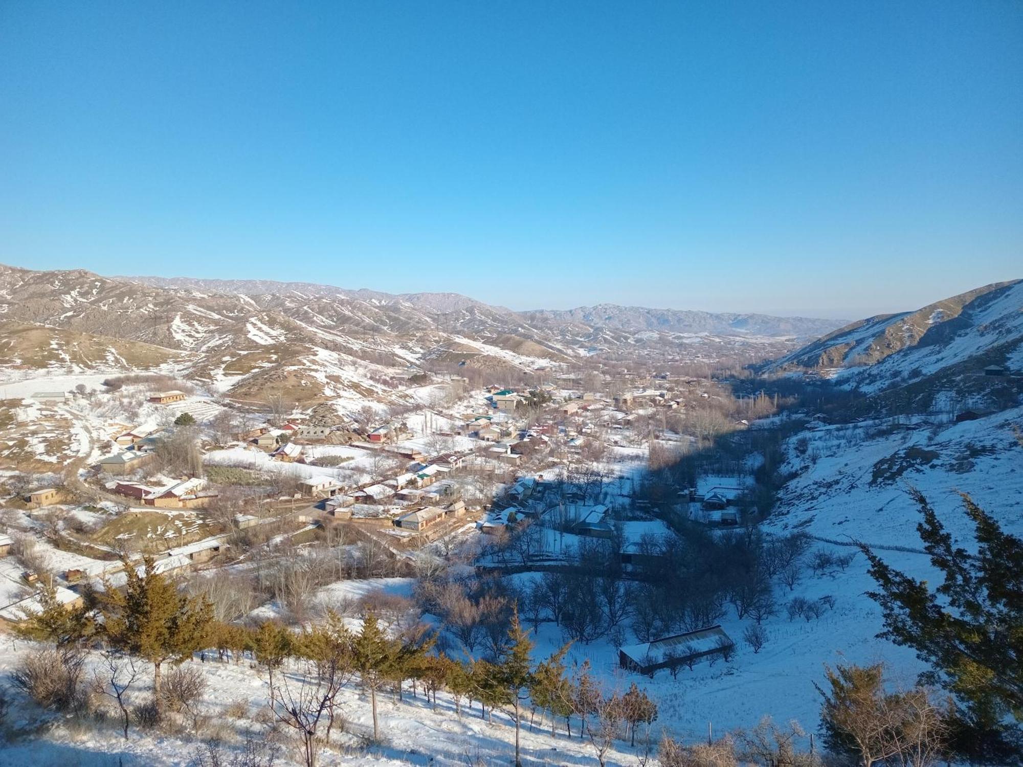Spring Family Guest House Tersak Екстер'єр фото