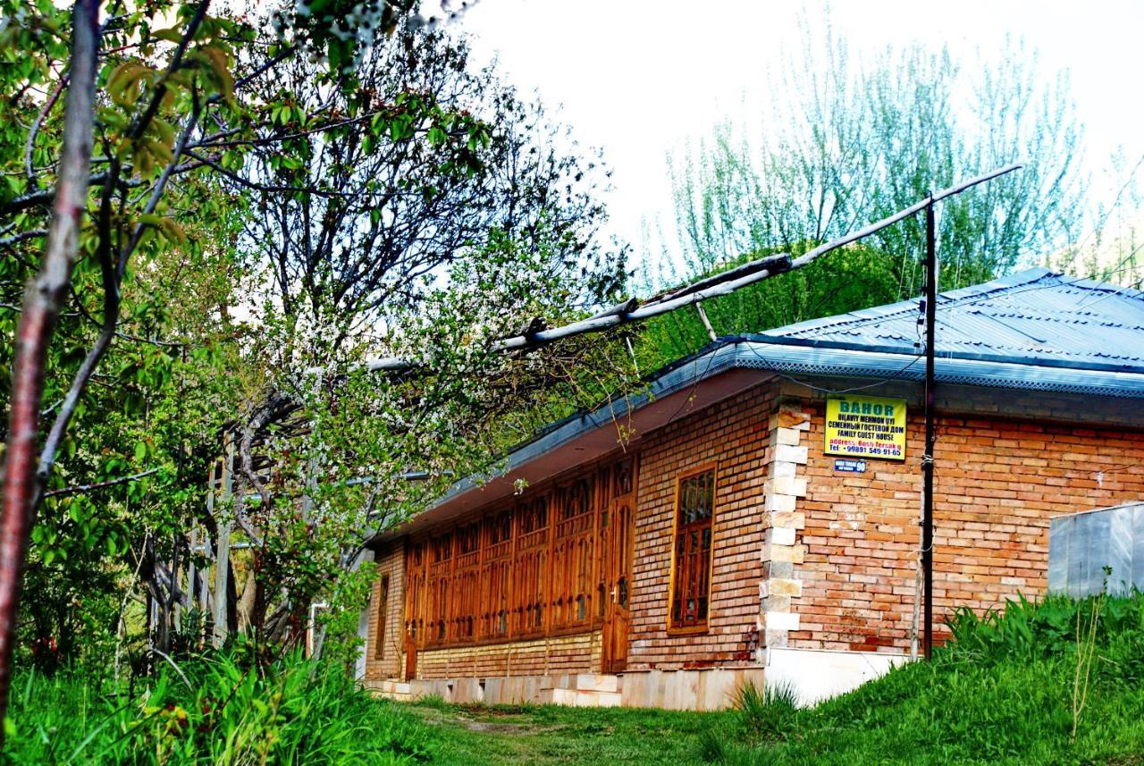 Spring Family Guest House Tersak Екстер'єр фото